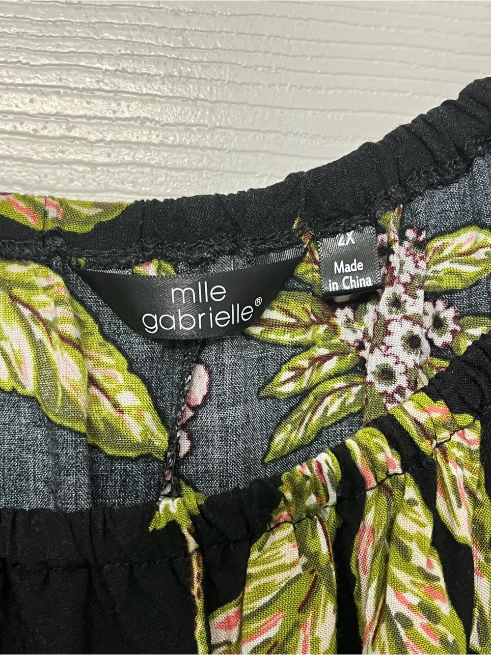 Black Floral Women’s Dress with Bell Sleeves - Picture 4 of 5